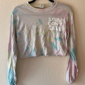 Kinda don’t care long sleeve crop